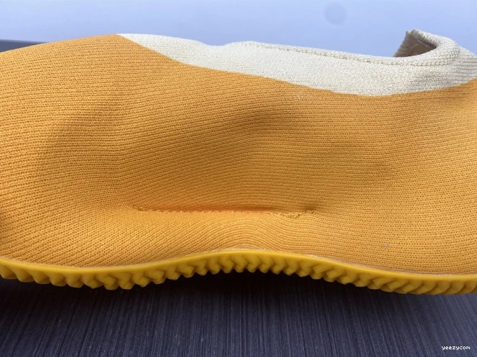 GW5353 Knit Sulfur Yeezy RNR Adidas 0817
